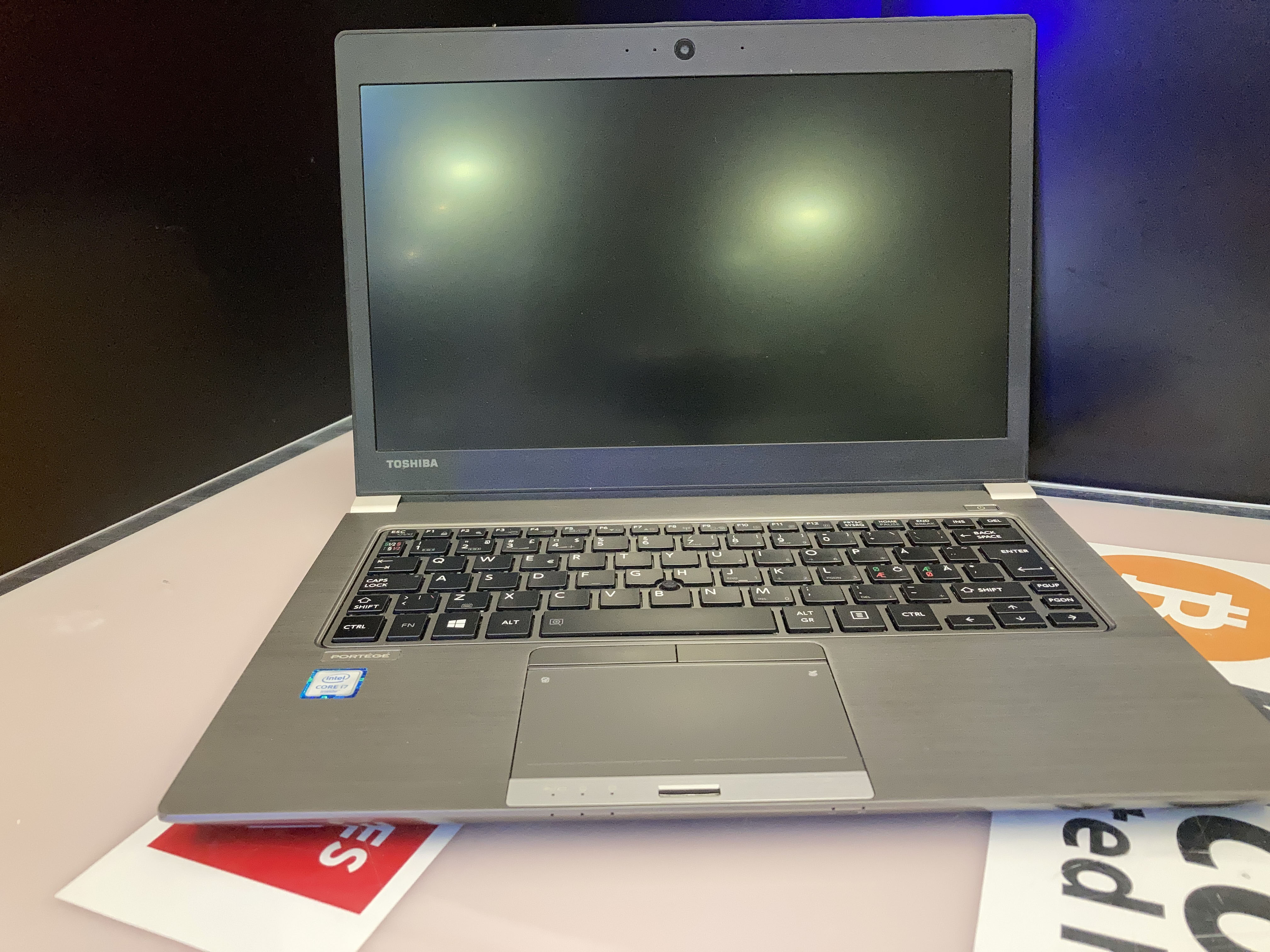 Toshiba Z30 - Grau B